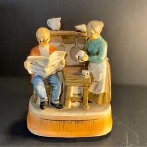 Charming "No Place Like Home"  figurine